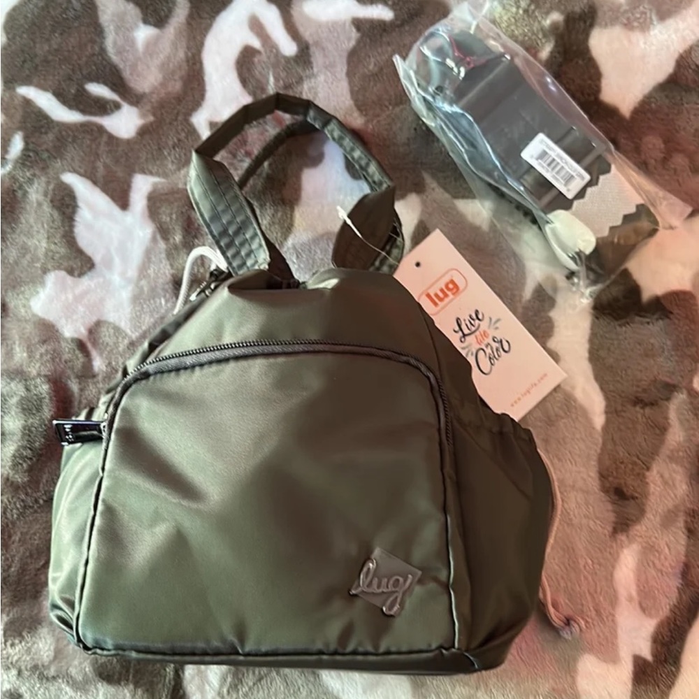 LUG NWT Ditty Tote Bag Olive Green with 1.5” Adjustable Strap - Olive Green